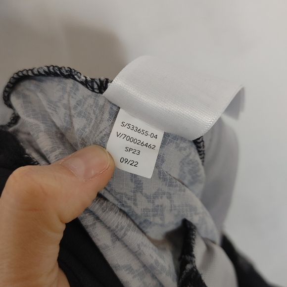 Athleta TREKKIE NORTH HIGH RISE JOGGER Pants 10 Purple Black Abstract 533655 - Picture 8 of 11